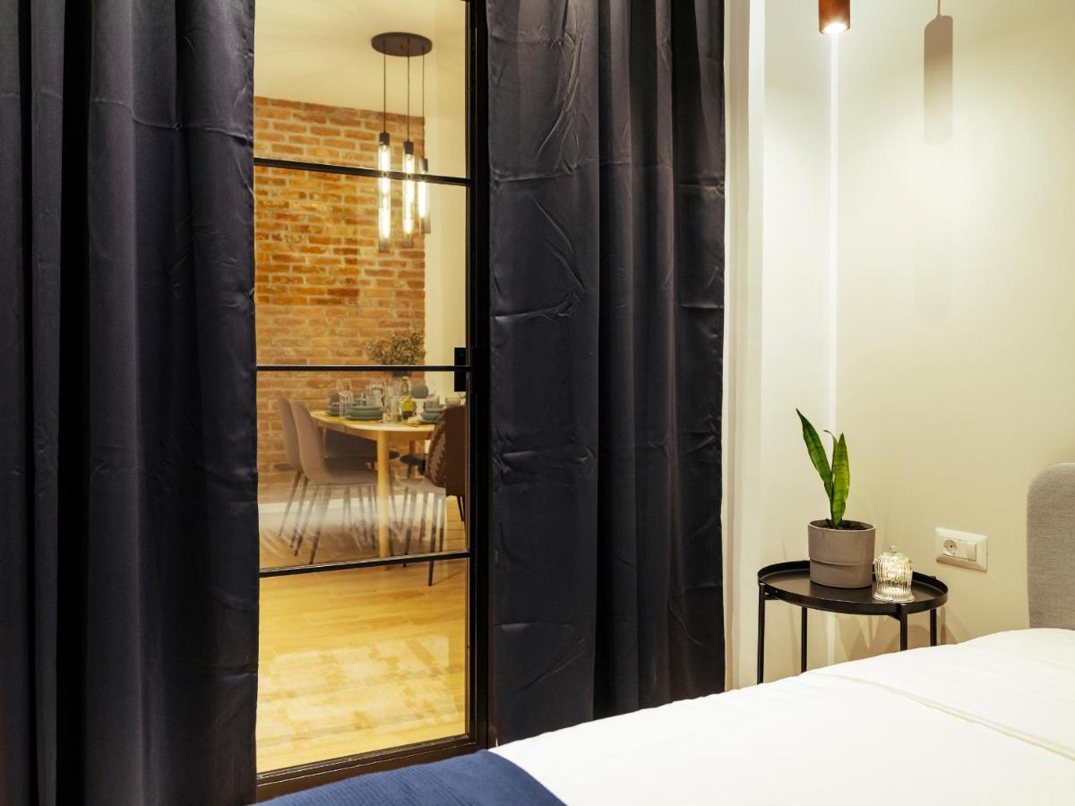 Bright 3Br Flat - Top Location - Green View Balcony Букурещ Екстериор снимка